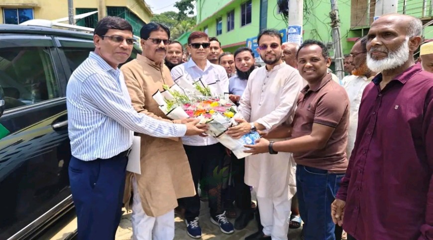 যশোরে ঐতিহাসিক ‘জিয়ার খাল’ পরিদর্শন পানিসম্পদ প্রতিমন্ত্রীর