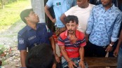 তালায় ইয়াবাসহ কারবারিকে ধরে পুলিশে দিয়েছে গ্রামবাসী