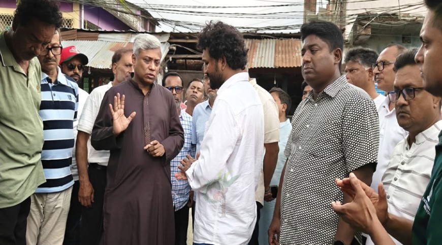 ছাত্রনেতা রাশেদের বাড়িতে হামলা: খোঁজ নিলেন প্রতিমন্ত্রী অমিত