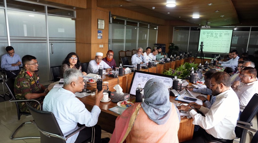 সৌরবিদ্যুৎ প্যানেল স্থাপনের নির্দেশ বাস্তবানুগ: বাস্তবায়নে কঠোর হোন