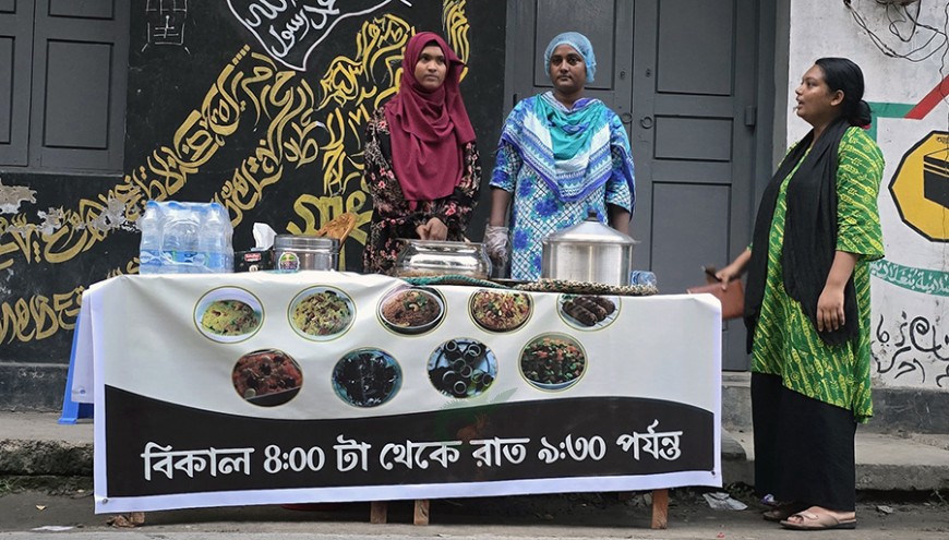 দক্ষিণ ভারতের জনপ্রিয় ইডলি এখন যশোরে