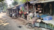 নাভারণে প্রতিষ্ঠান রক্ষার দাবিতে ডিসি কাছে আবেদন ক্ষুদ্র ব্যবসায়ীদের